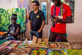 marche_artisanal_maroni_guyane_-_juin_2015_c_c._berthier-9.jpg